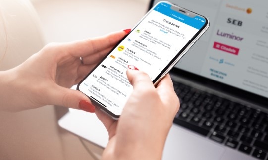 Близо 8000 хил лв в минута харчат българите в интернет